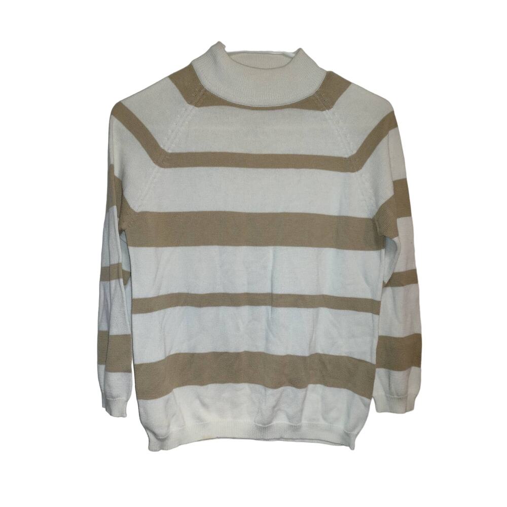 White Stag Women's Sweater Size Small
